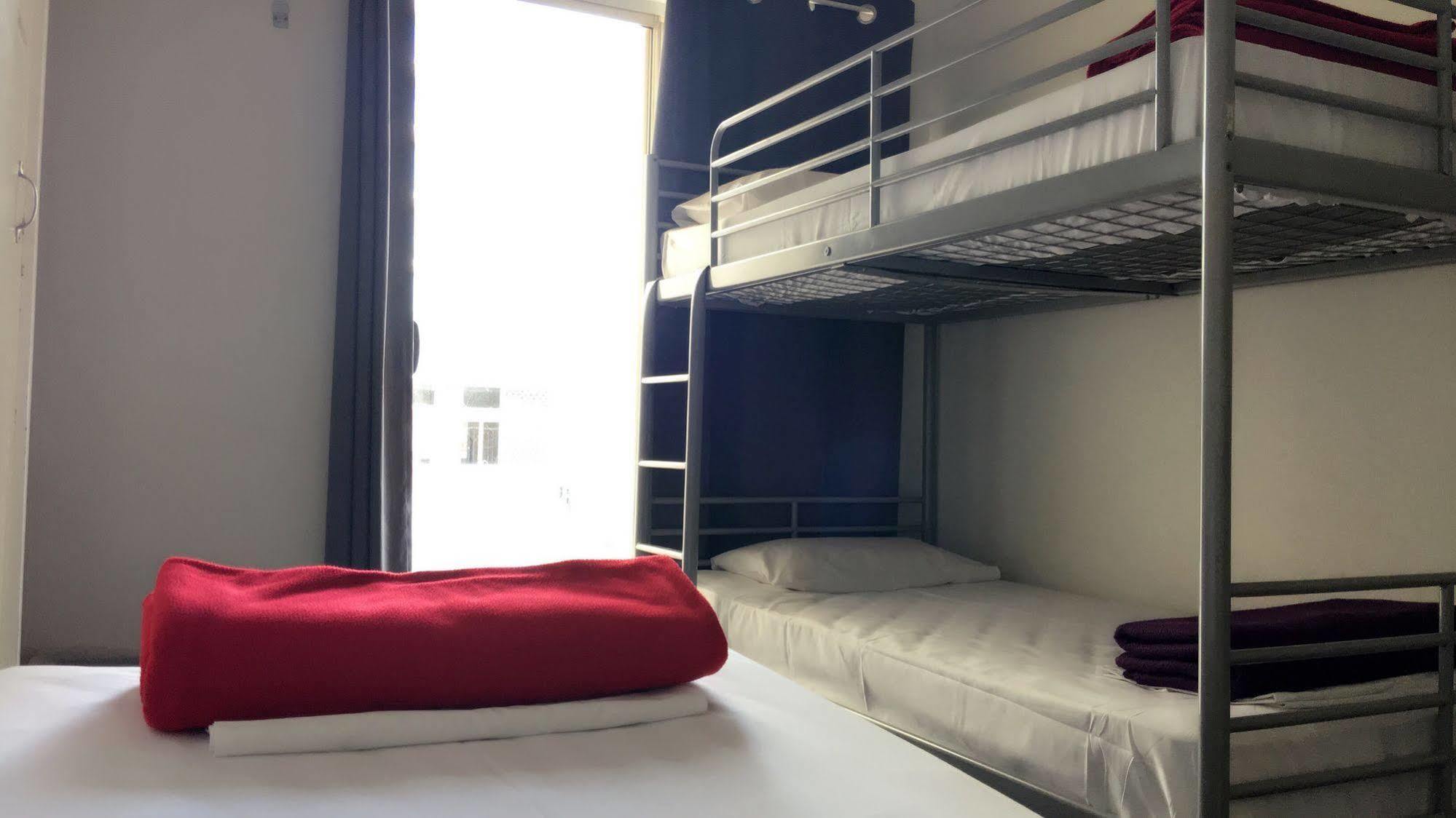 Gold Coast Hostel Buitenkant foto