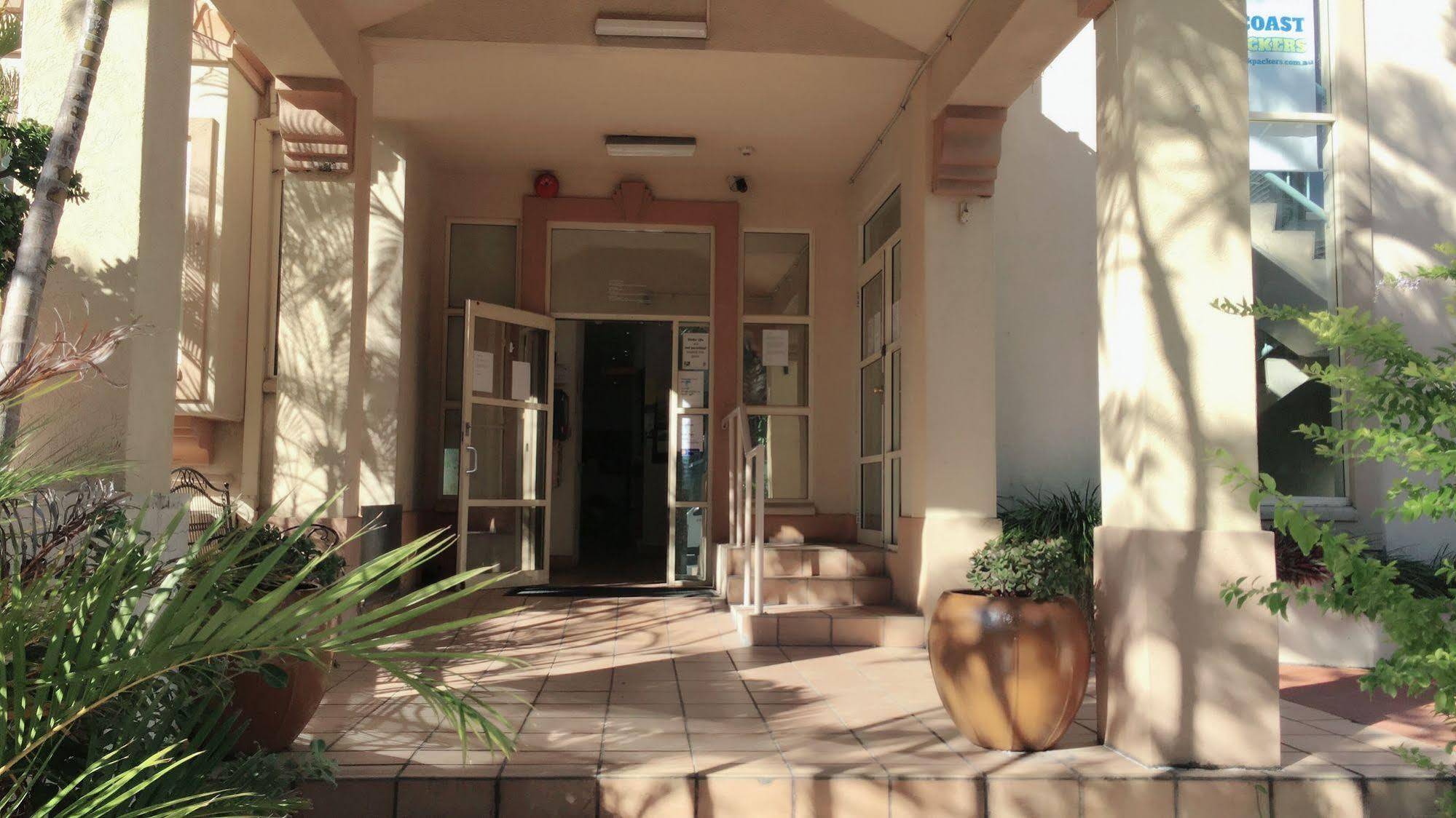 Gold Coast Hostel Buitenkant foto