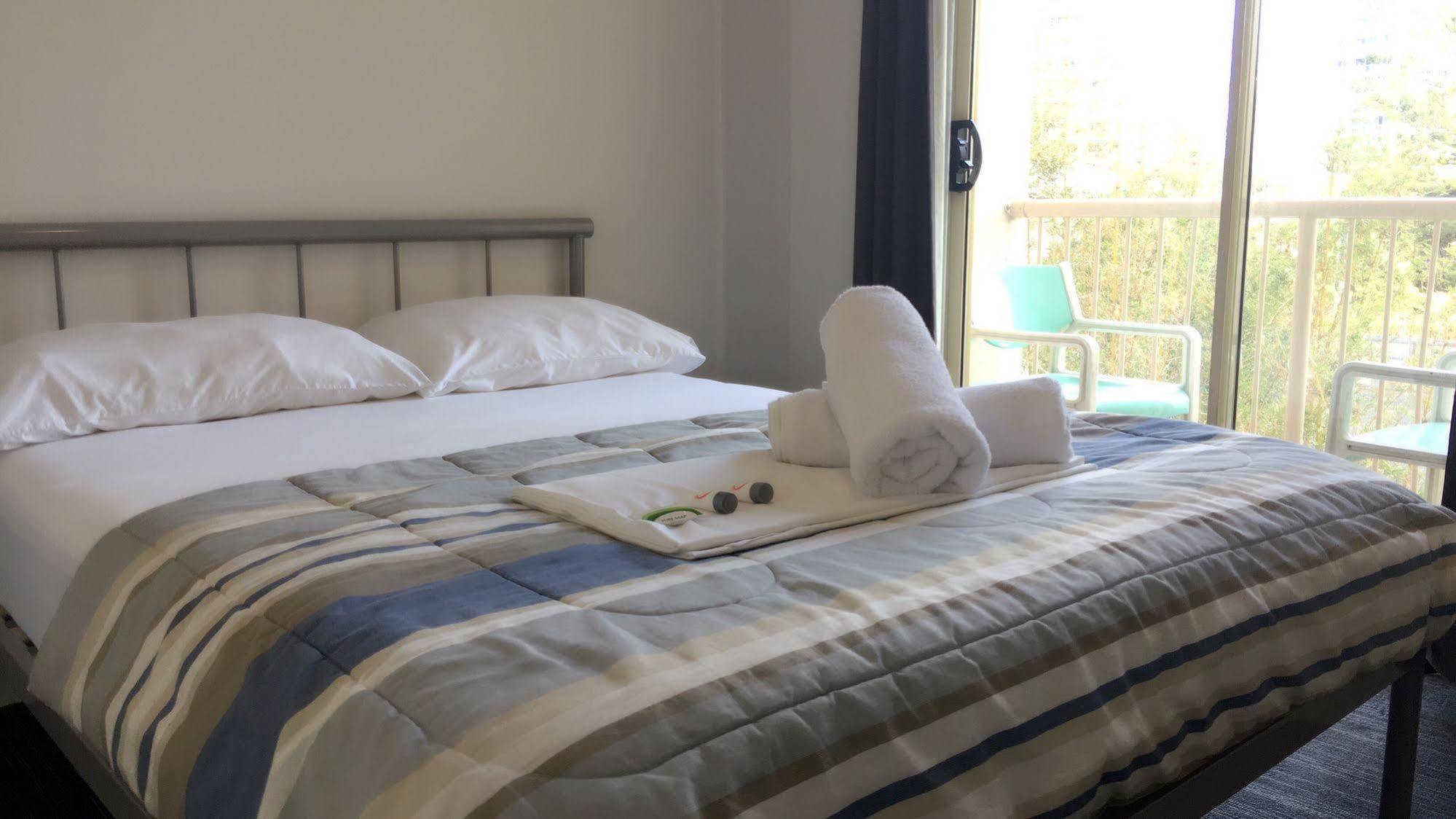 Gold Coast Hostel Buitenkant foto