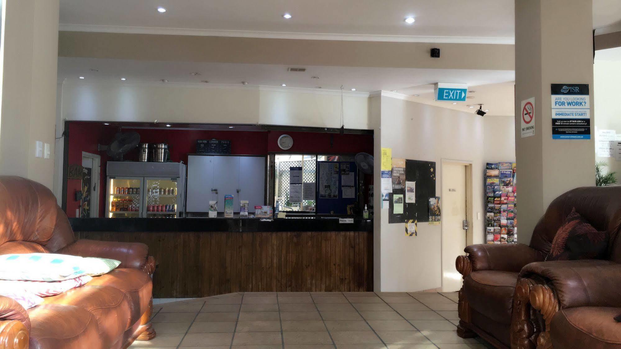 Gold Coast Hostel Buitenkant foto