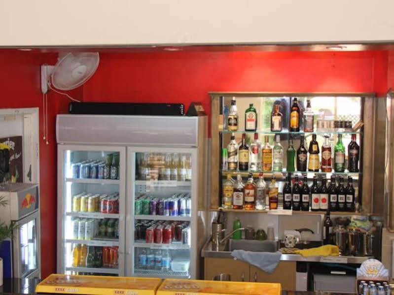 Gold Coast Hostel Buitenkant foto